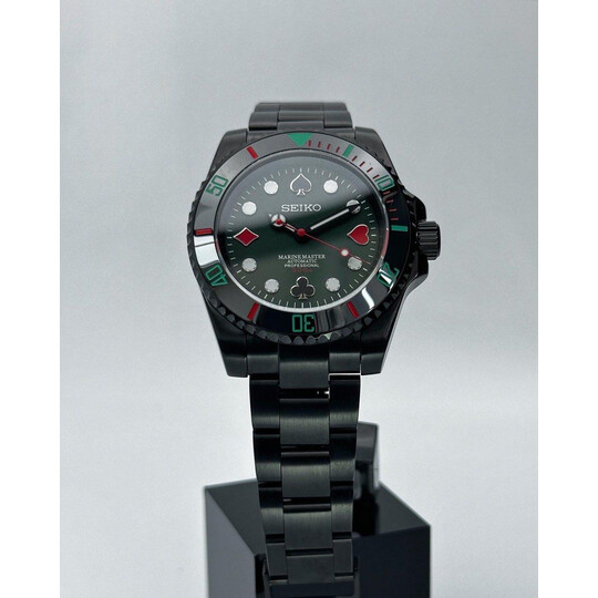 Custom Seiko Mod • Black Green Poker Submariner • 40mm